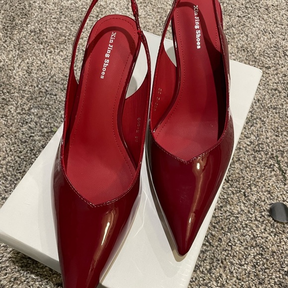 Red Slingback Heels - Picture 4 of 4